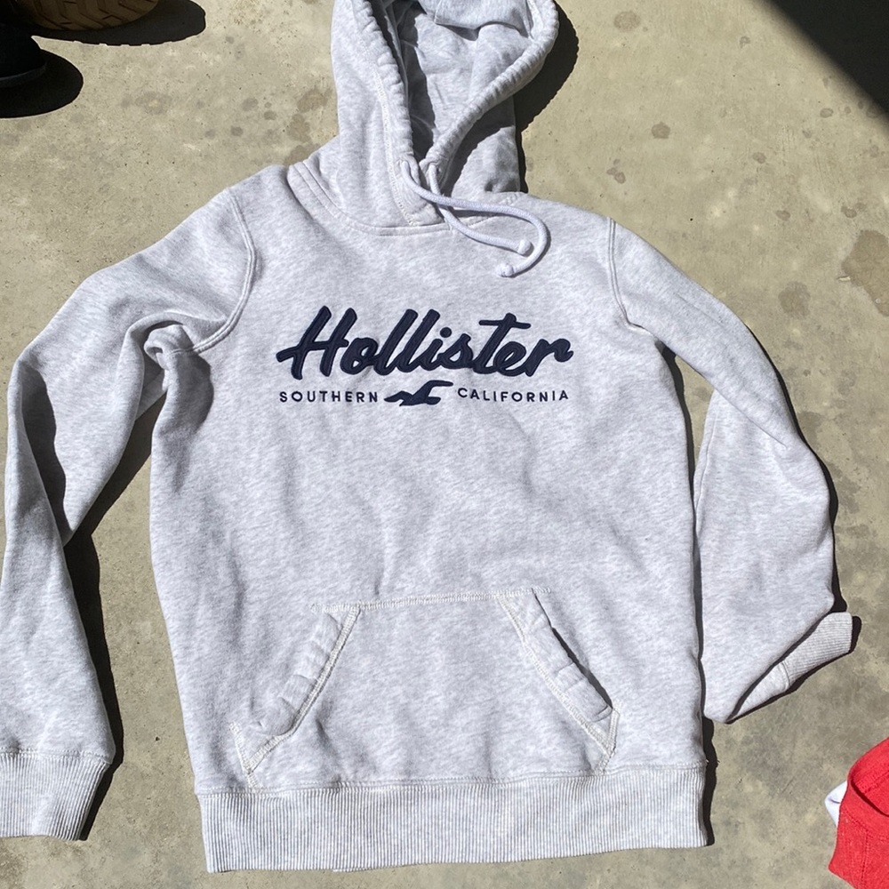 Hollister Hoodie w/pockets